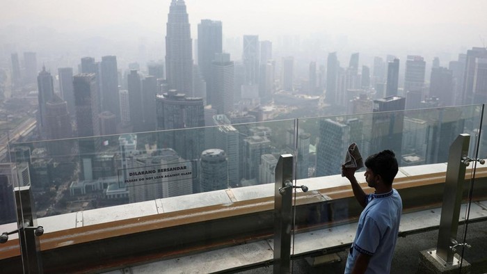 Kabut Asap Dari Kebakaran Kalimantan Meluas Ke Malaysia